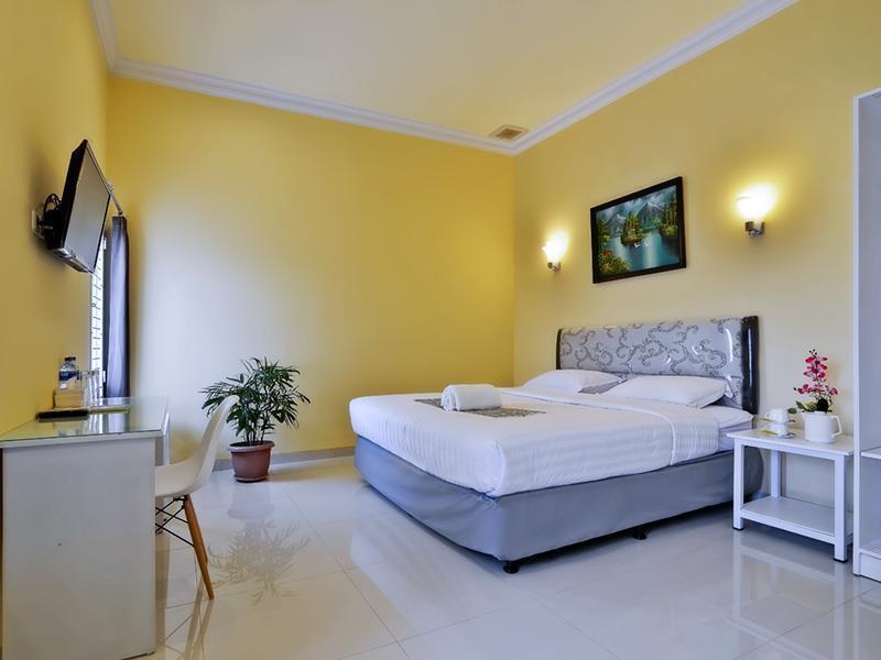 Riverstone Hotel & Cottage Бату Екстер'єр фото